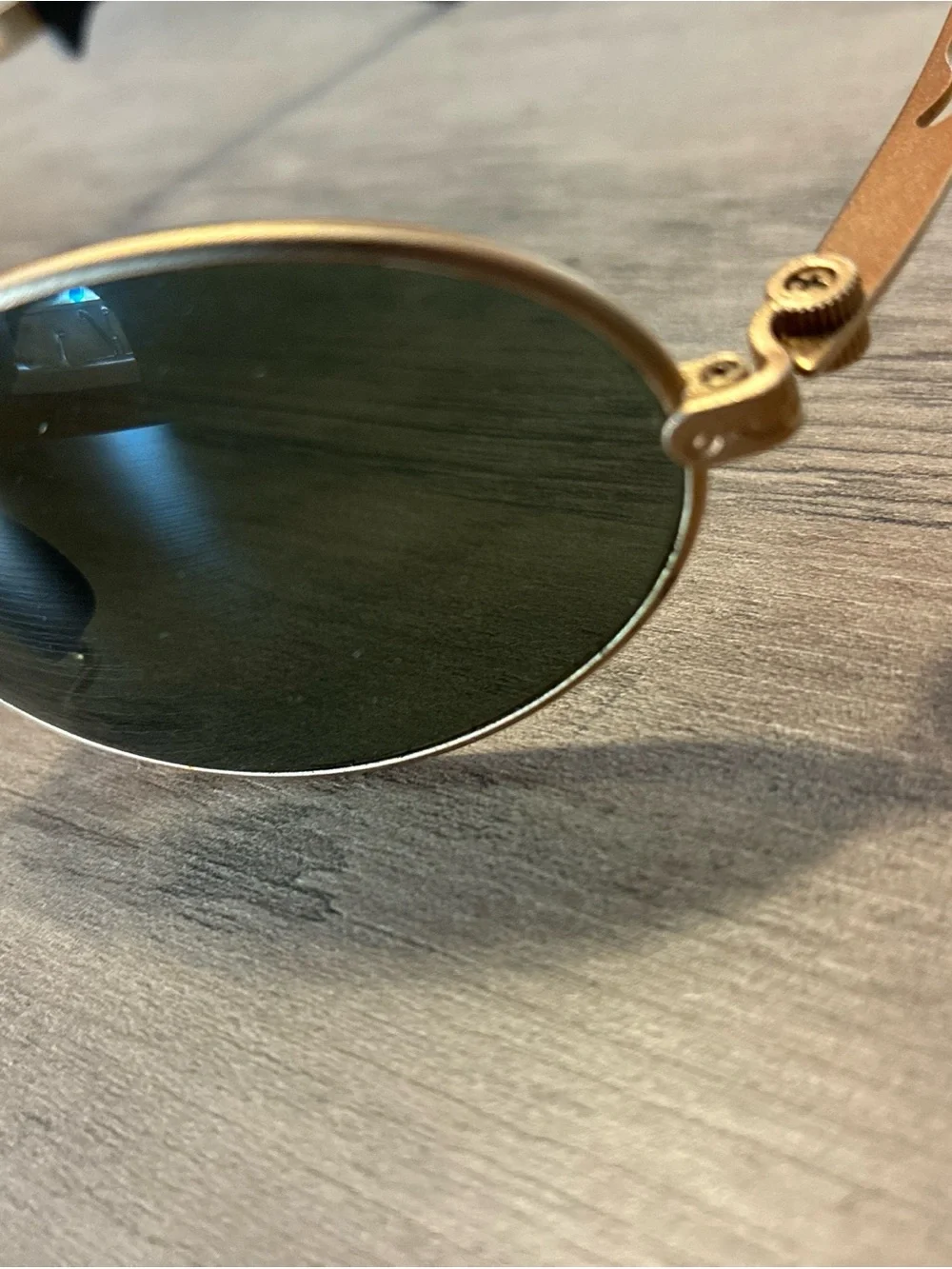 Ray-Ban Gold Frame Sunglasses with Dark Green Lenses